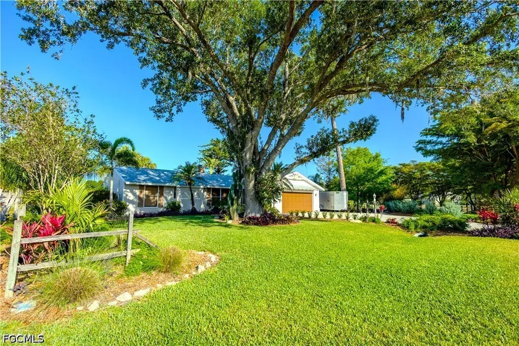 North Fort Myers FL 33917