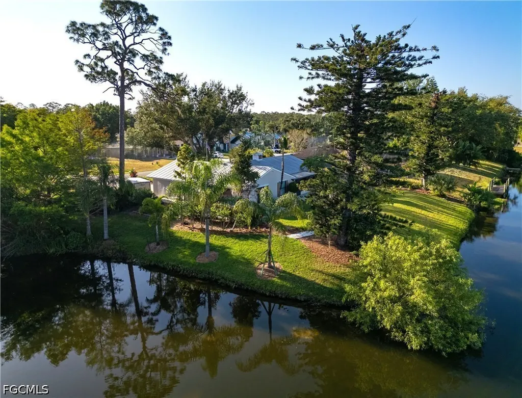 North Fort Myers FL 33917