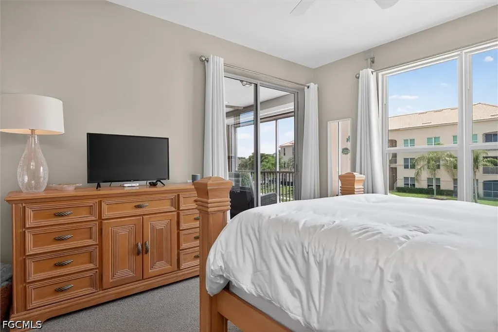 9190 Southmont Cove Fort Myers FL 33908