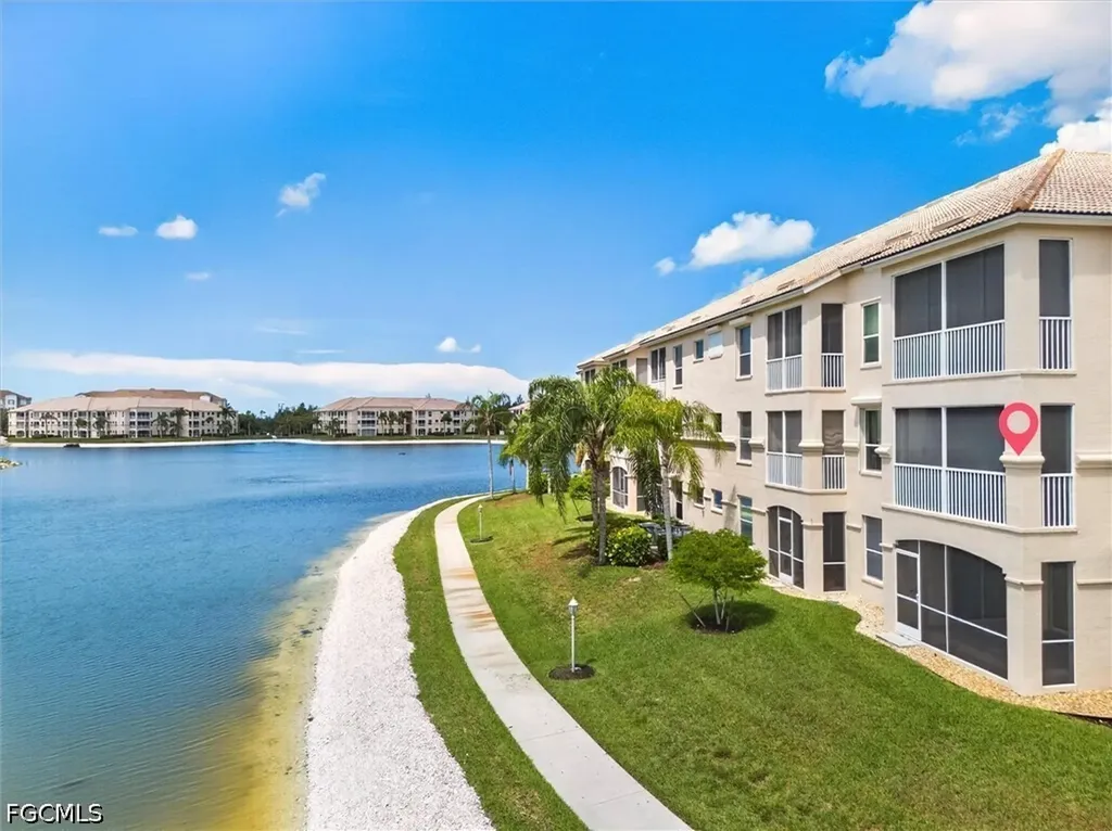 9190 Southmont Cove Fort Myers FL 33908