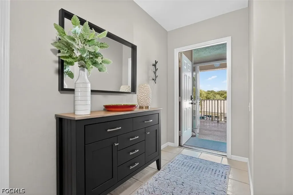 9190 Southmont Cove Fort Myers FL 33908