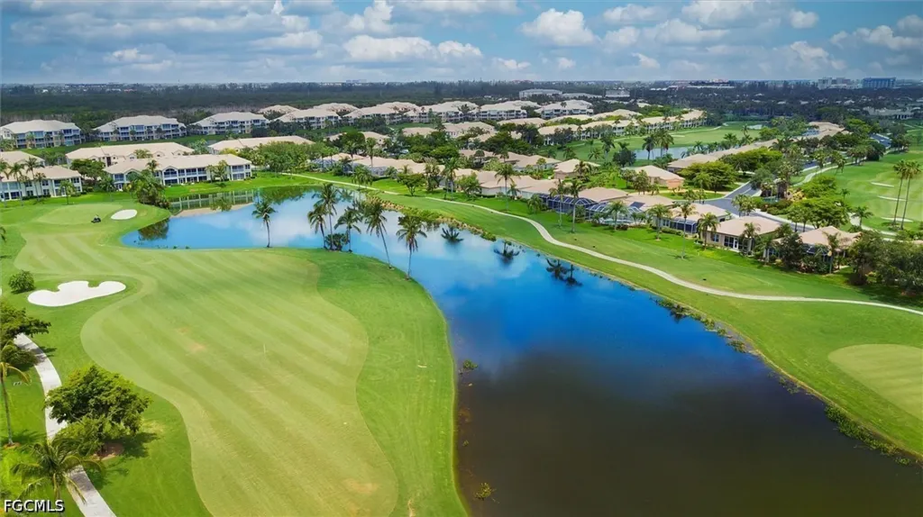 9190 Southmont Cove Fort Myers FL 33908
