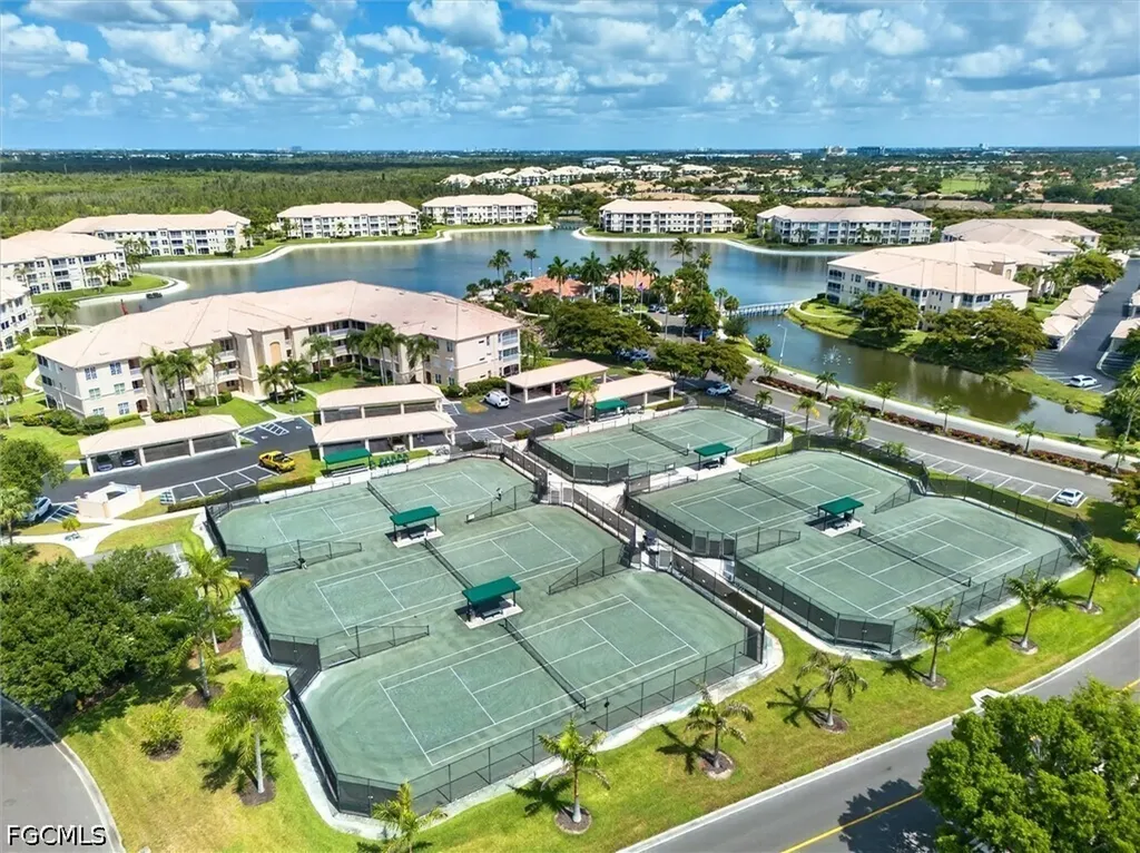 9190 Southmont Cove Fort Myers FL 33908