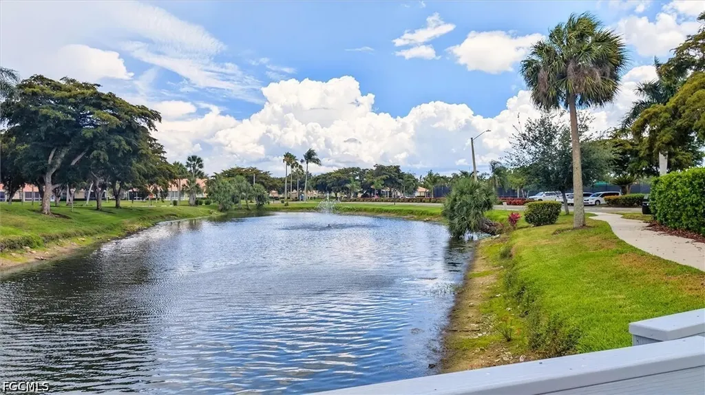 9190 Southmont Cove Fort Myers FL 33908