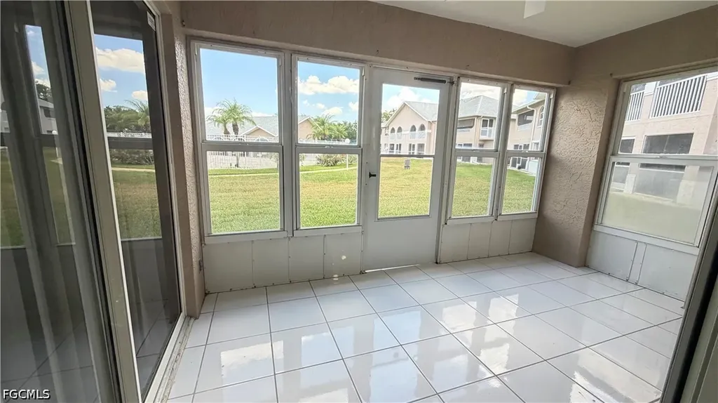 28 Cosmopolitan Drive Lehigh Acres FL 33936