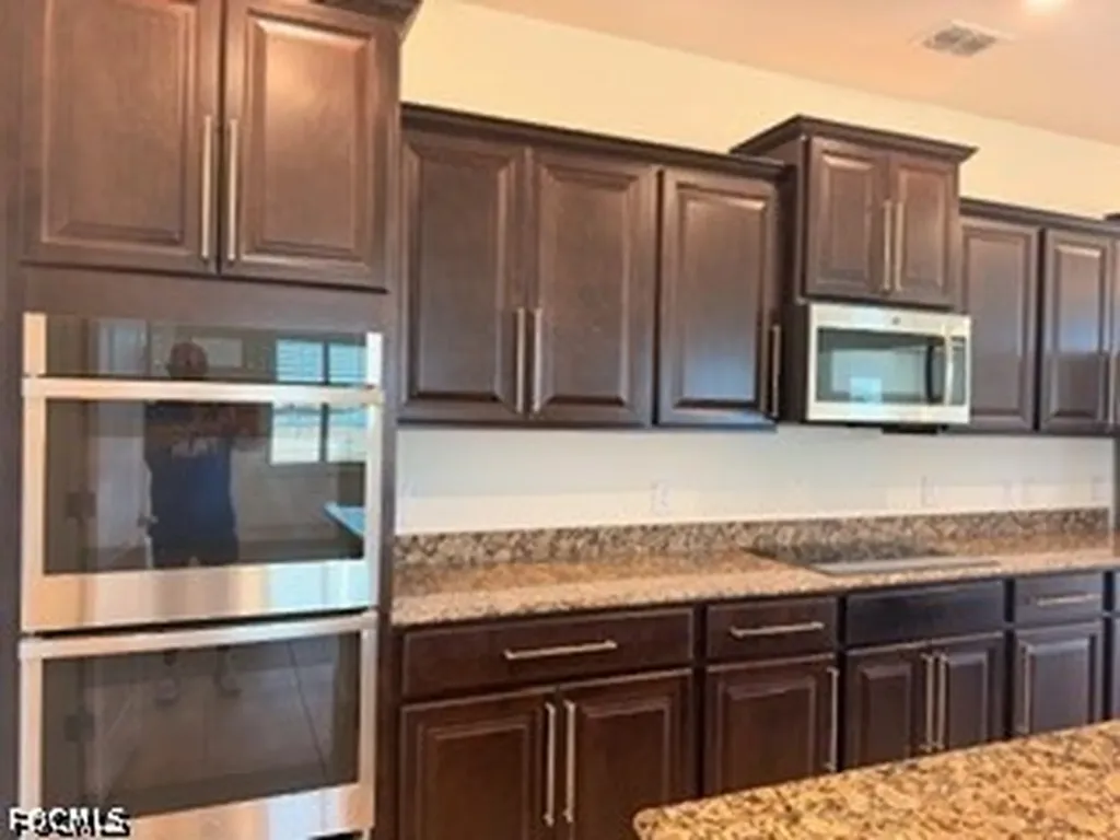 3731 NW 44th Place Cape Coral FL 33993