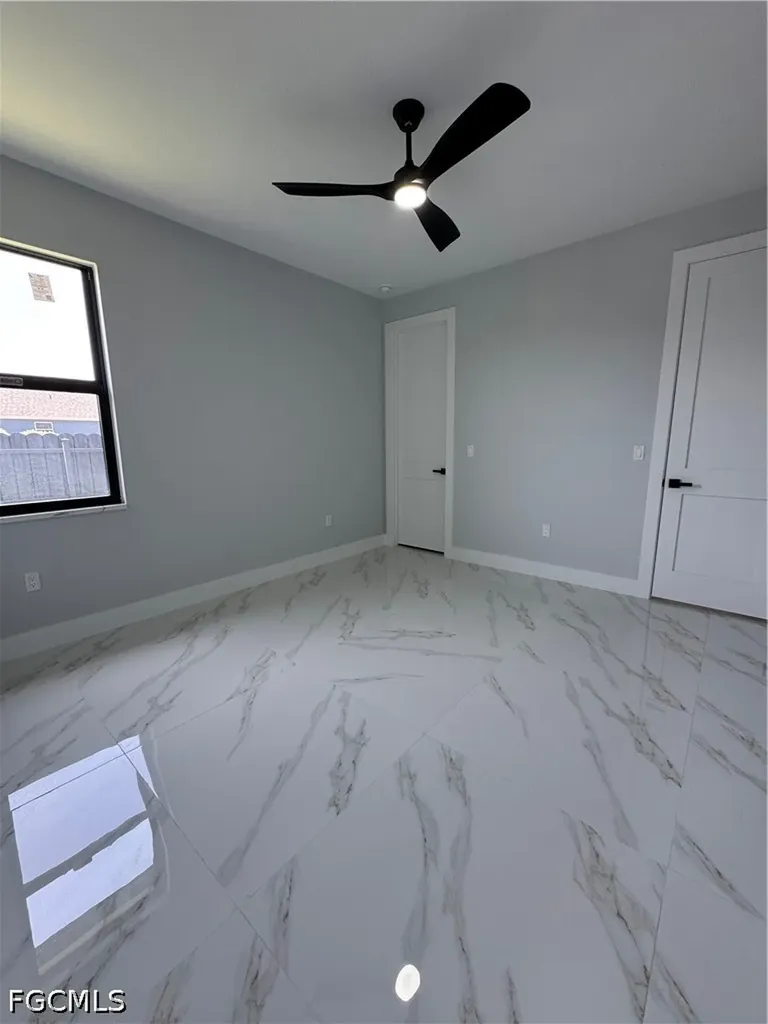 913 NE Juanita Place Cape Coral FL 33909