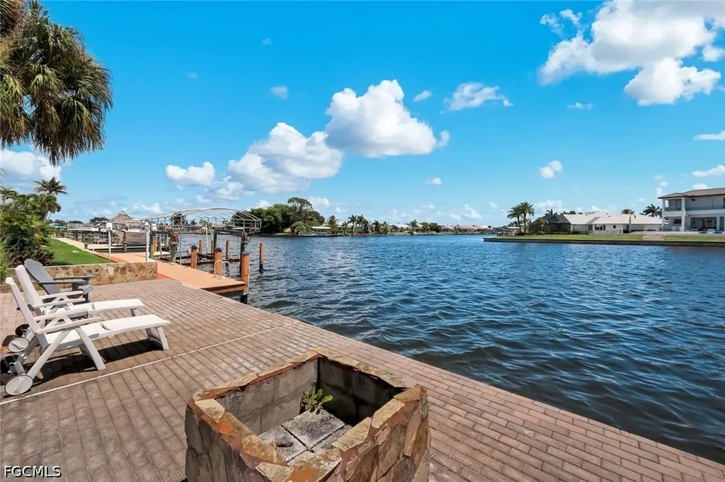 2546 SW 45th Street Cape Coral FL 33914
