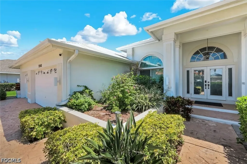 2546 SW 45th Street Cape Coral FL 33914