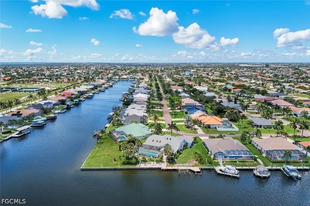2546 SW 45th Street Cape Coral FL 33914
