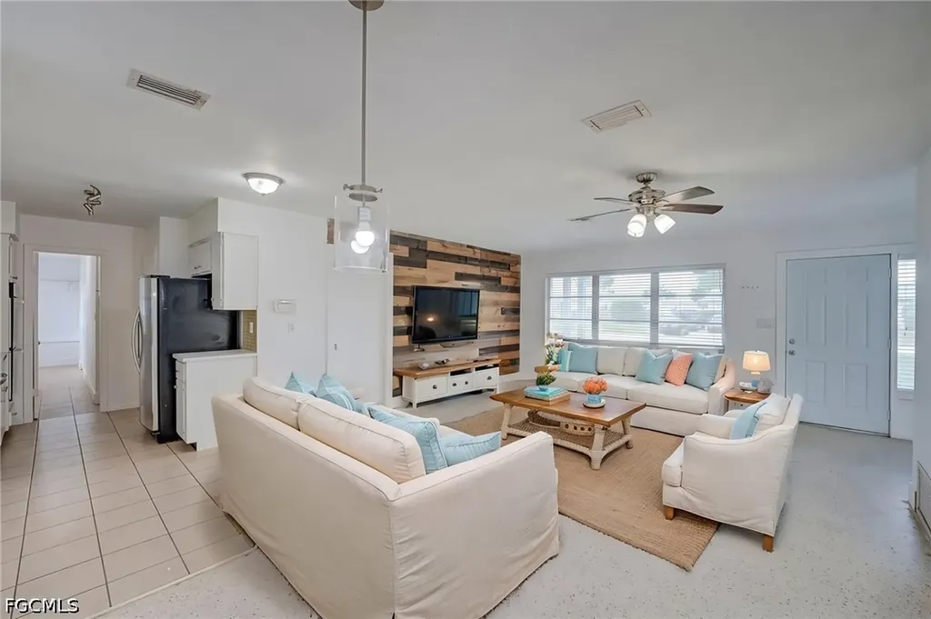 220 Punta Alta Court Lehigh Acres FL 33936