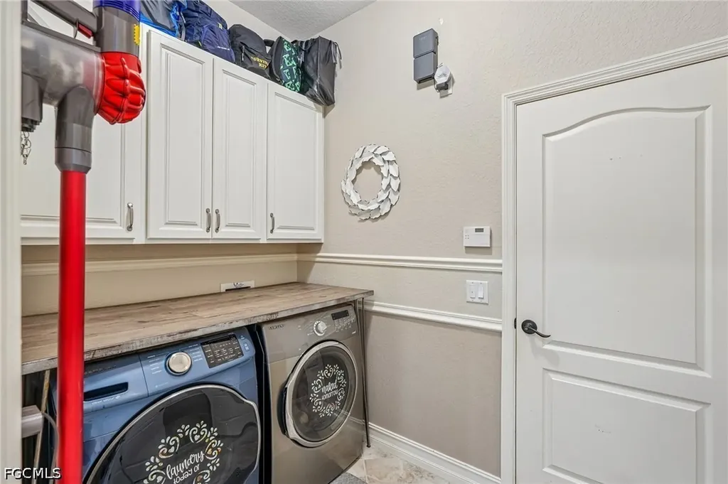 1814 Cayon Court Cape Coral FL 33991