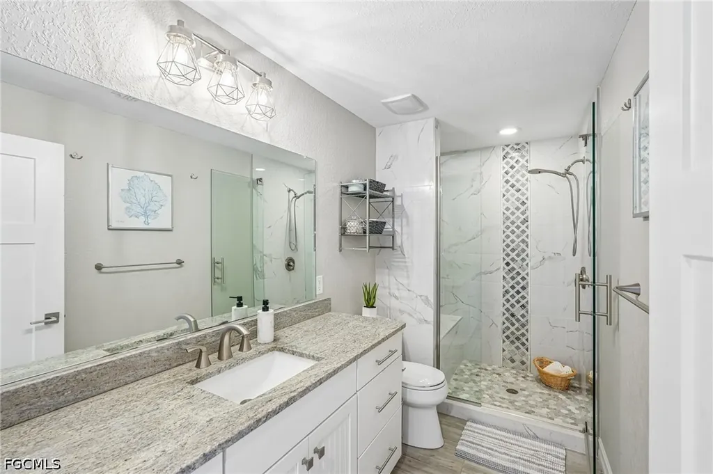 1814 Cayon Court Cape Coral FL 33991