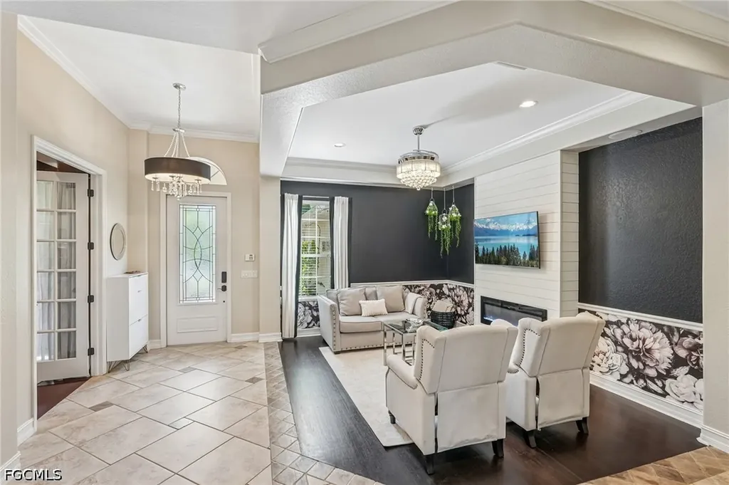 1814 Cayon Court Cape Coral FL 33991