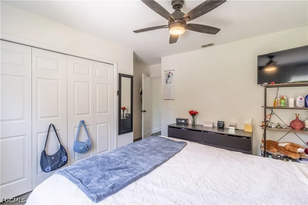 3054 44th Street SW Naples FL 34116