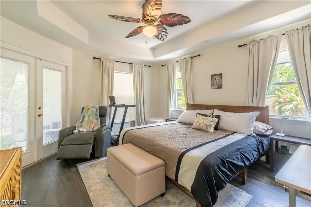 3054 44th Street SW Naples FL 34116