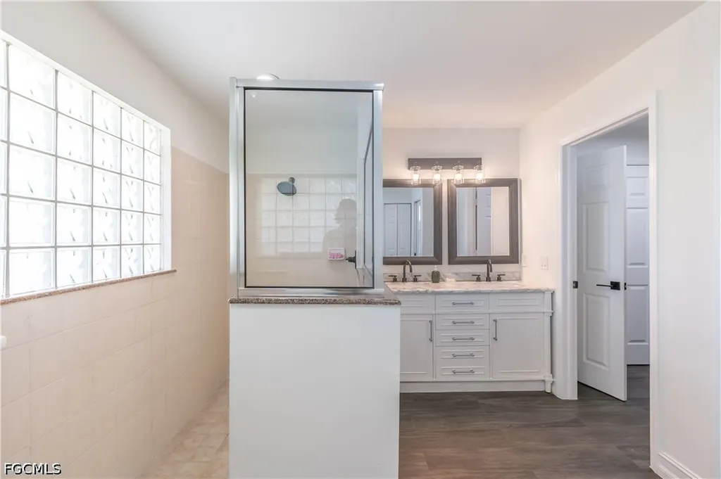 3054 44th Street SW Naples FL 34116