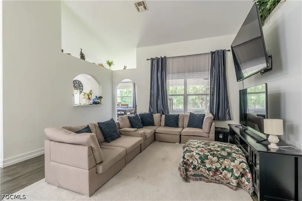 3054 44th Street SW Naples FL 34116