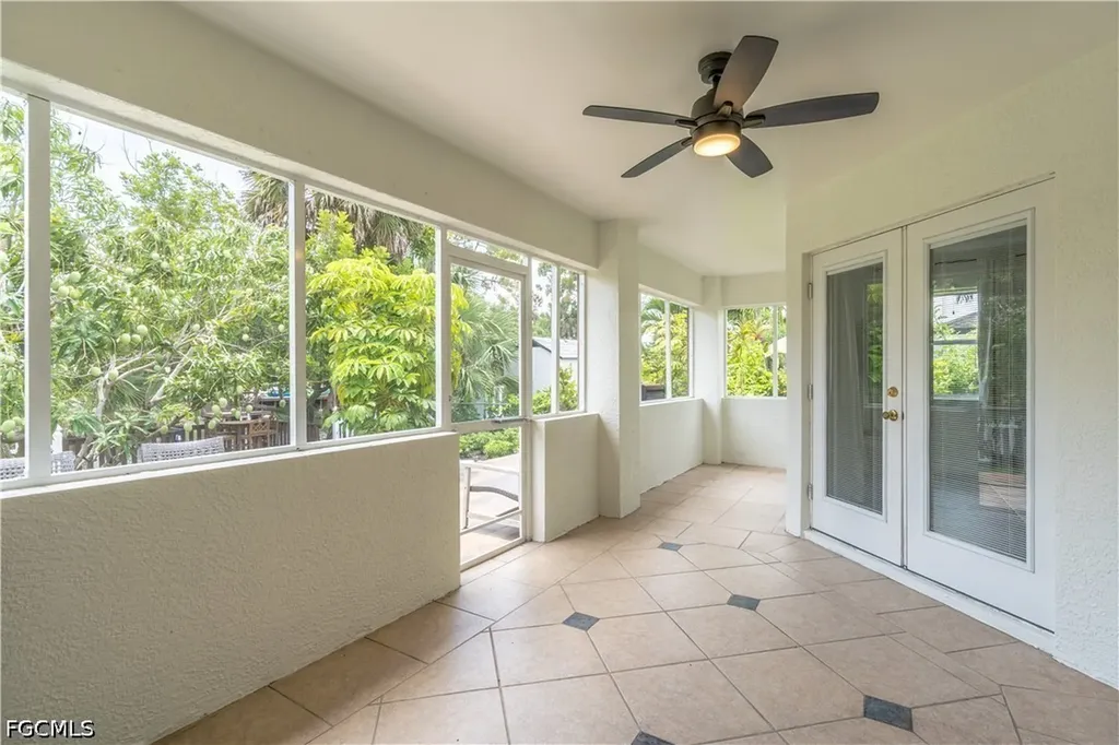 3054 44th Street SW Naples FL 34116