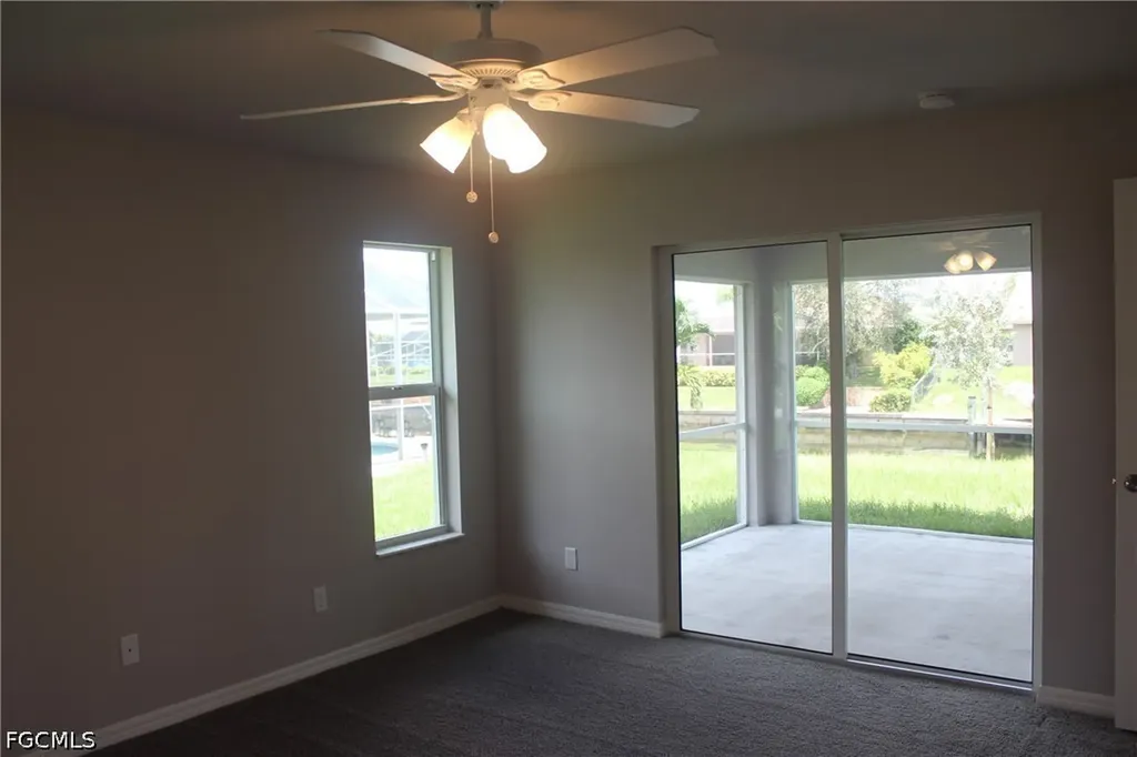 1327 SW 3rd Avenue Cape Coral FL 33991
