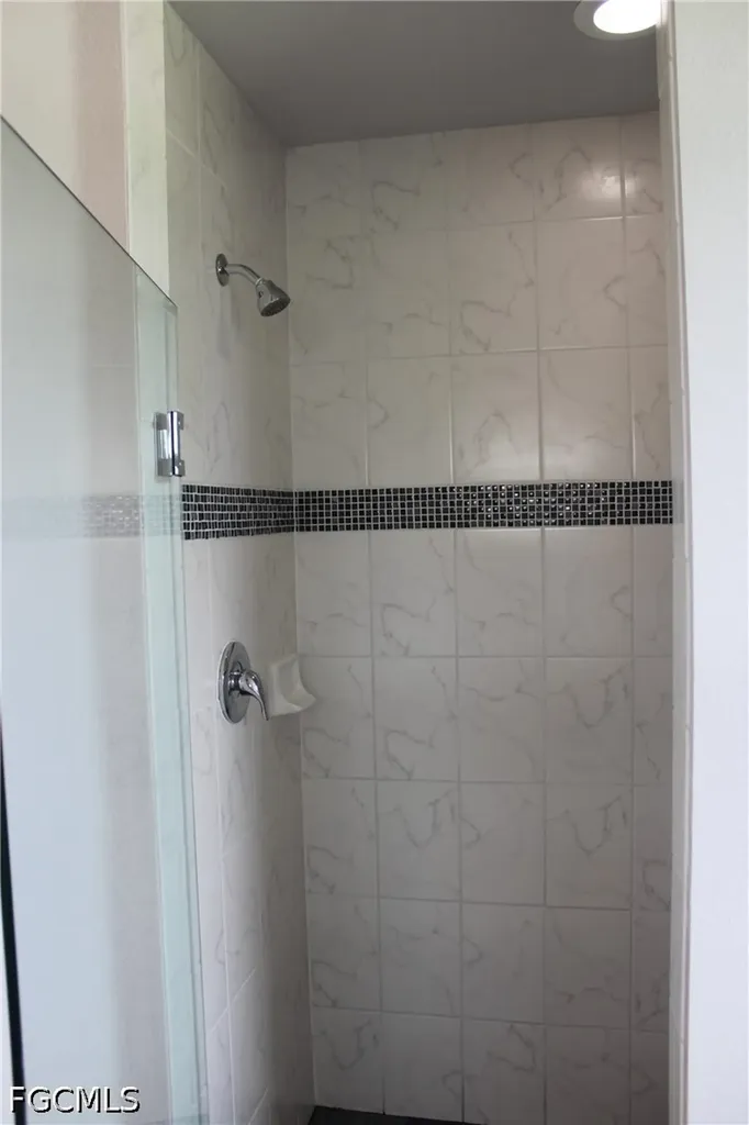 1327 SW 3rd Avenue Cape Coral FL 33991