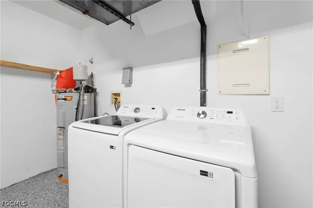 1700 SW Santa Barbara Place Cape Coral FL 33991