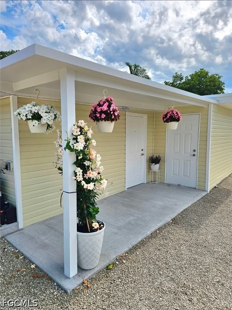 1130 Patterson Road Cape Coral FL 33909