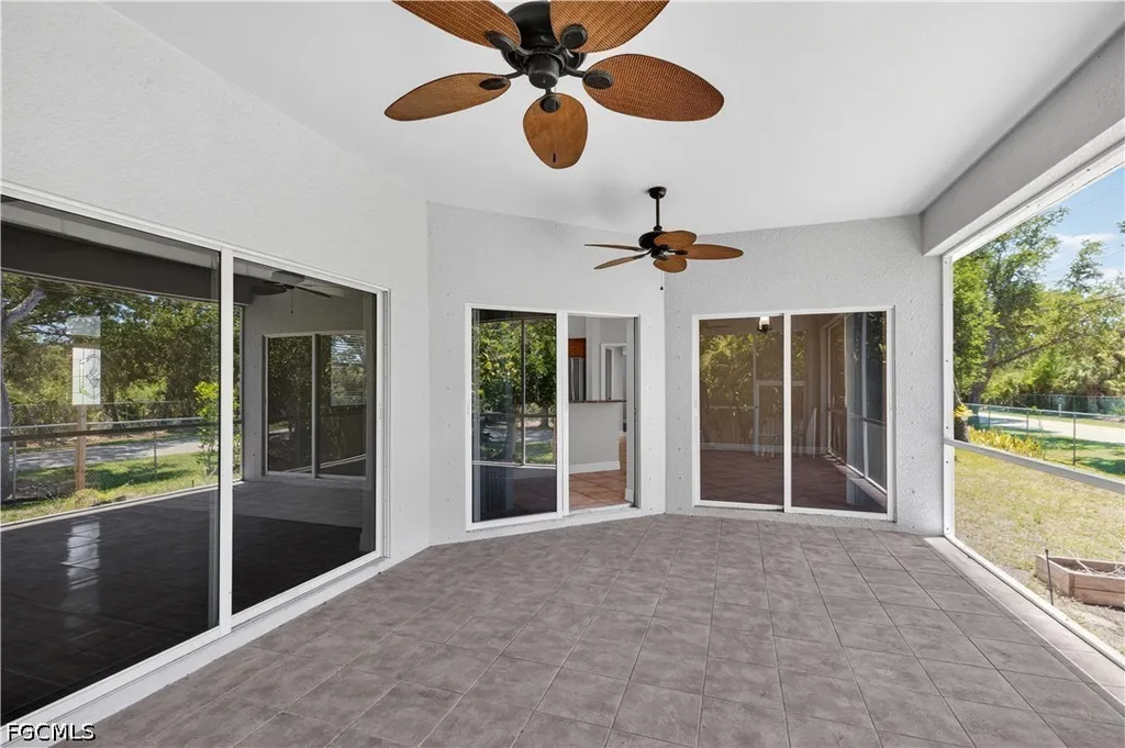 7930 Sandel Wood Circle W Fort Myers FL 33908