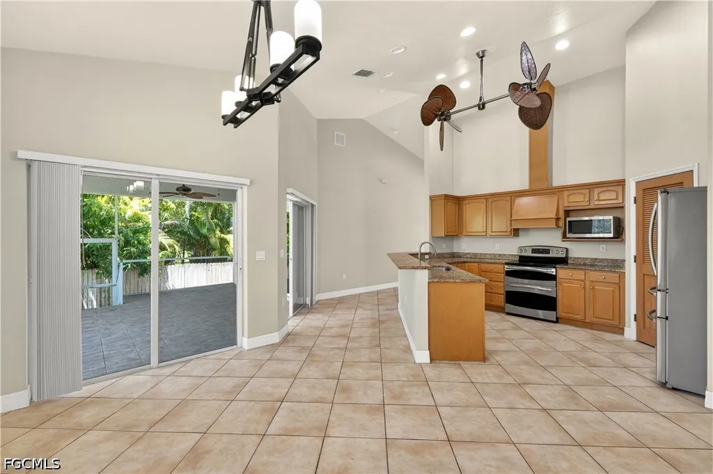 7930 Sandel Wood Circle W Fort Myers FL 33908