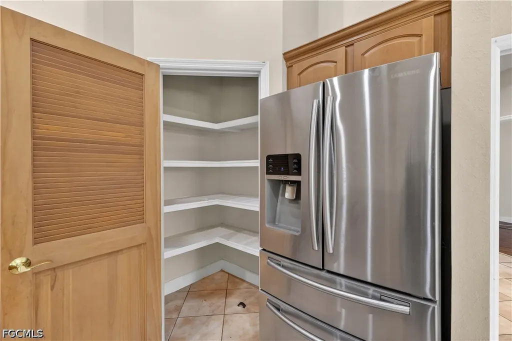 7930 Sandel Wood Circle W Fort Myers FL 33908