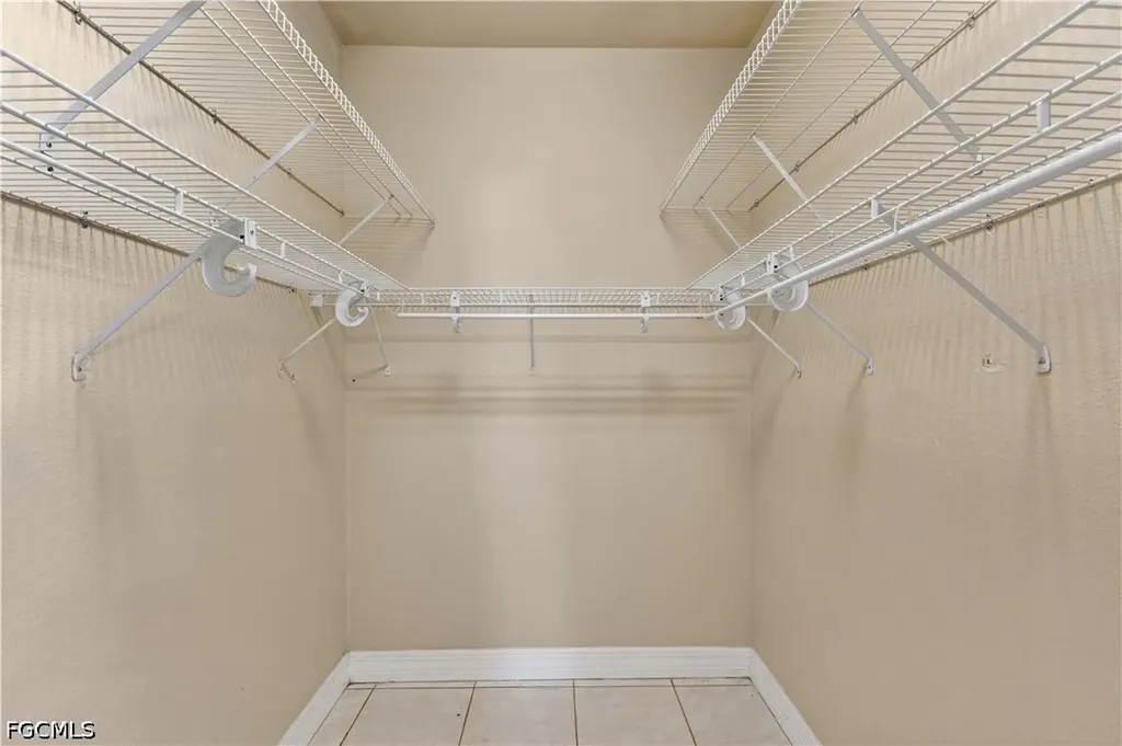 7930 Sandel Wood Circle W Fort Myers FL 33908