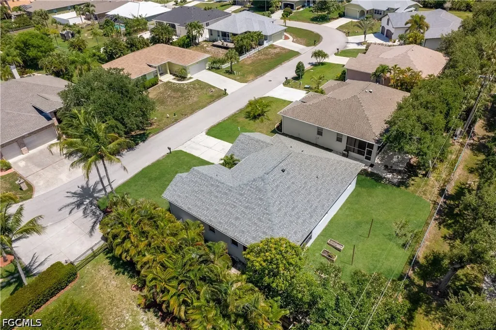 7930 Sandel Wood Circle W Fort Myers FL 33908