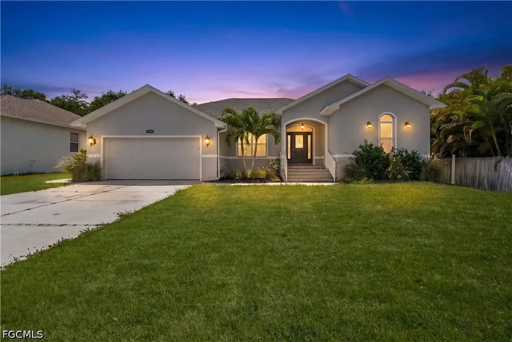 7930 Sandel Wood Circle W Fort Myers FL 33908