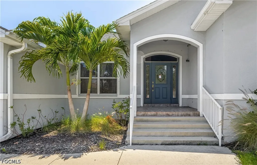 7930 Sandel Wood Circle W Fort Myers FL 33908