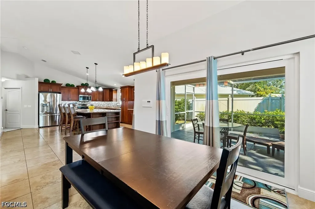 1250 Silverstrand Drive Naples FL 34110