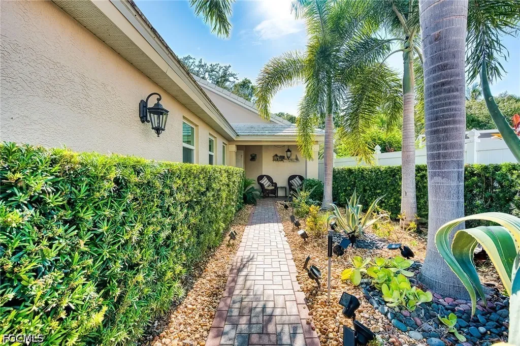 1250 Silverstrand Drive Naples FL 34110