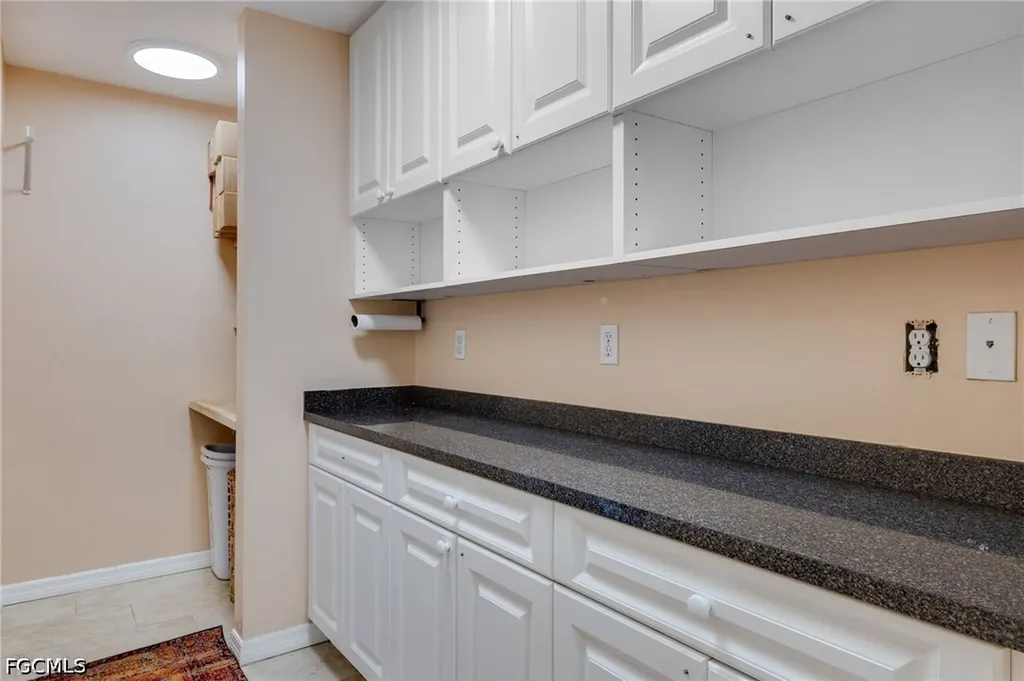 1623 SW 6th Avenue Cape Coral FL 33991