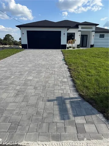 2502 15TH Street W Lehigh Acres FL 33971