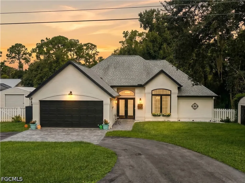 1090 Woods Drive Labelle FL 33935