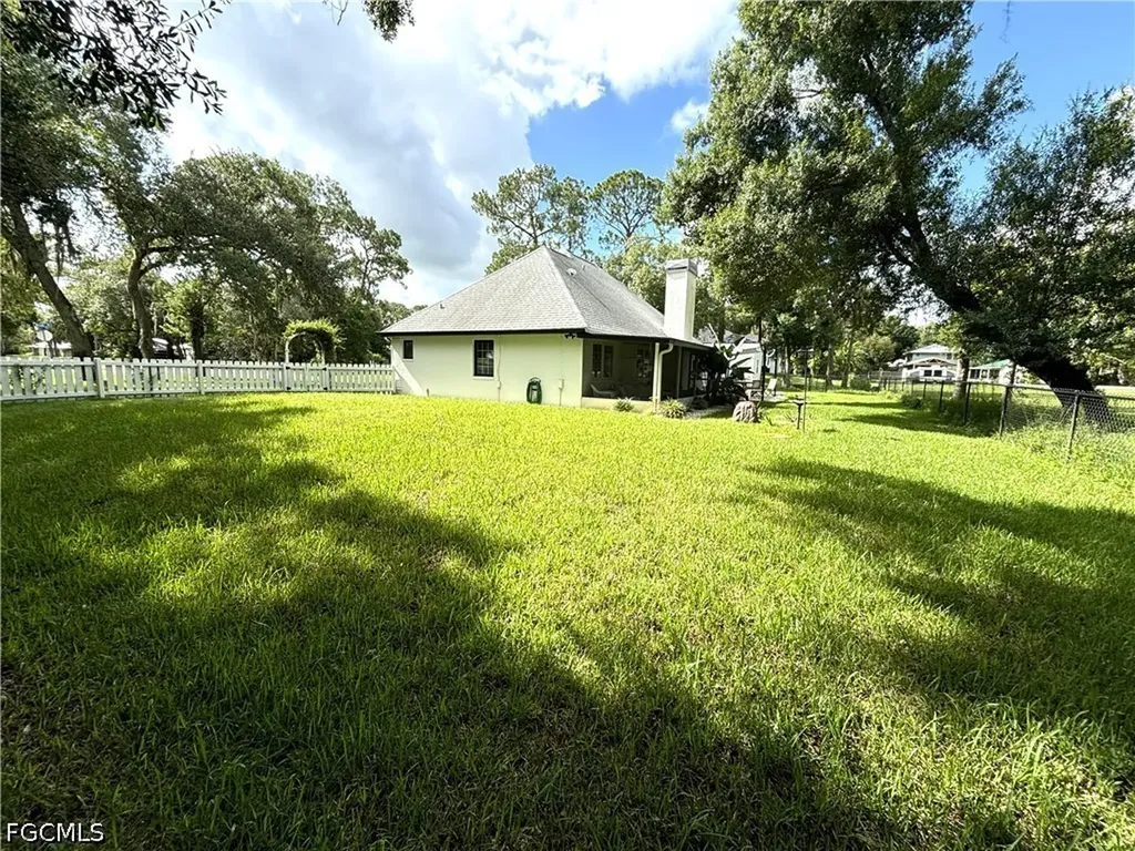 1090 Woods Drive Labelle FL 33935