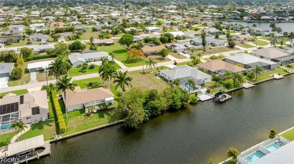 228 SW 47th Street Cape Coral FL 33914