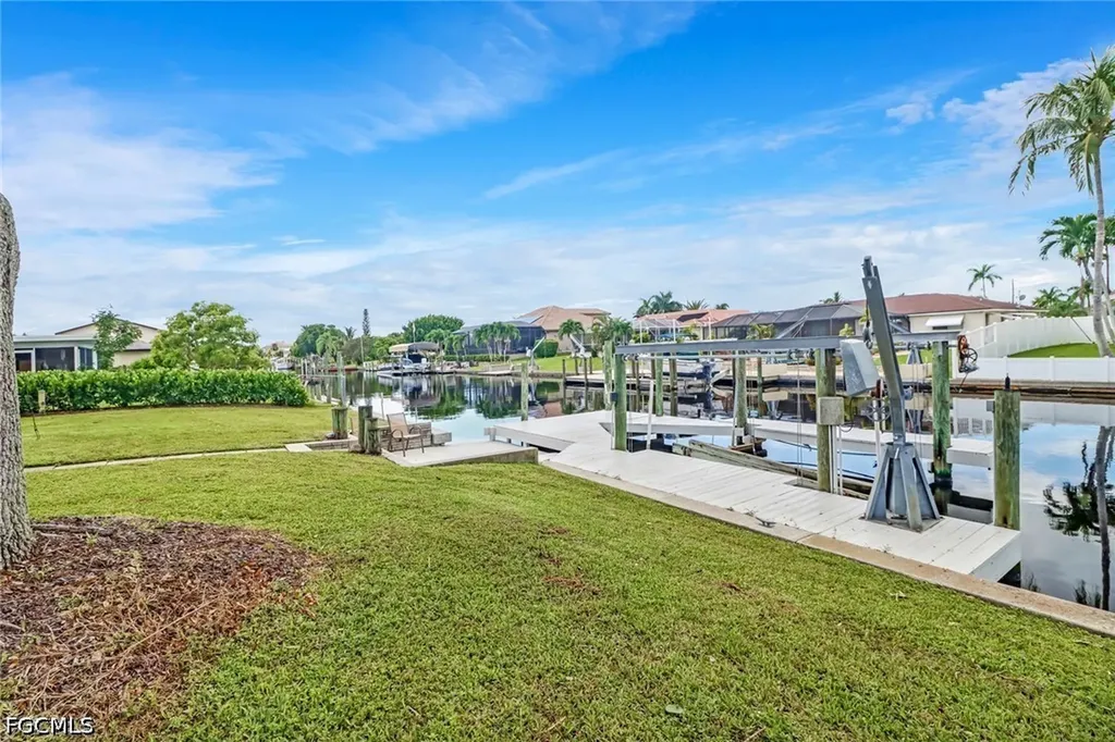 4838 Tudor Drive Cape Coral FL 33904