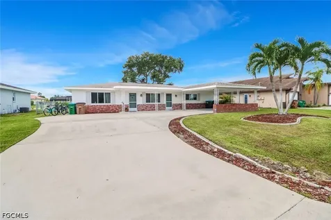 4838 Tudor Drive Cape Coral FL 33904