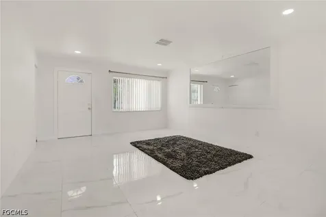 4838 Tudor Drive Cape Coral FL 33904