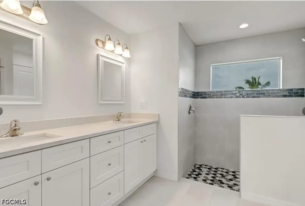 3828 NW 46th Lane Cape Coral FL 33993