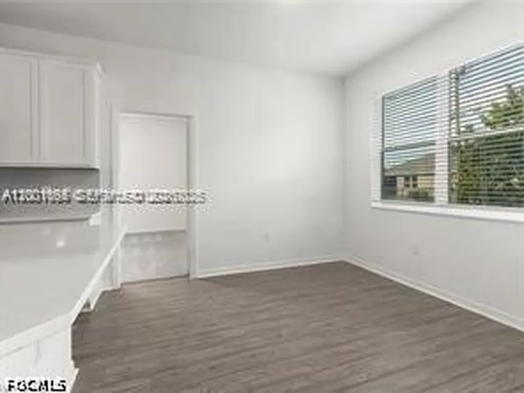 209 SE 26th Terrace Cape Coral FL 33904