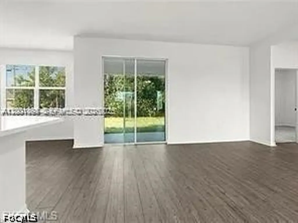 209 SE 26th Terrace Cape Coral FL 33904