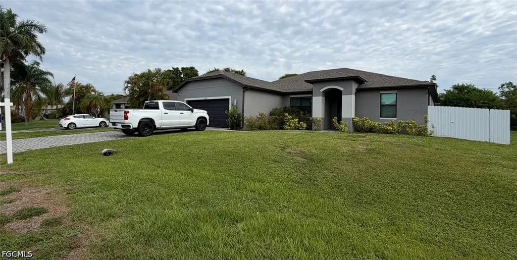 209 SE 26th Terrace Cape Coral FL 33904