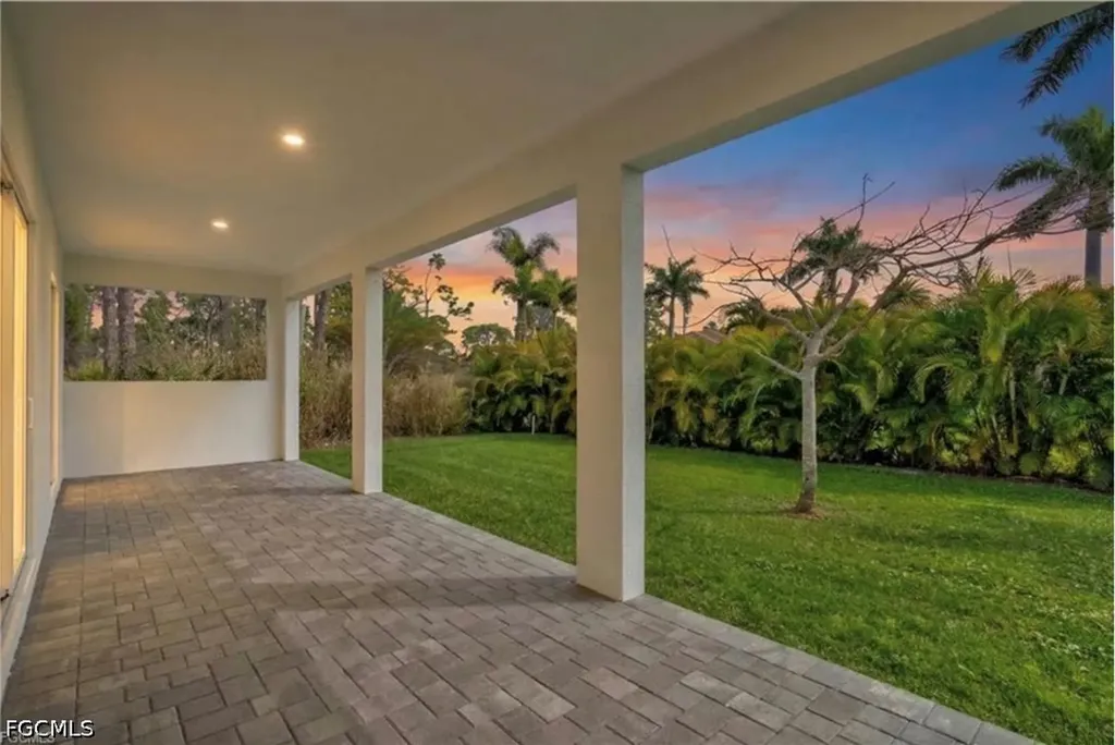 133 West Drive Rotonda West FL 33947