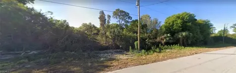 3003 19TH Street W Lehigh Acres FL 33971